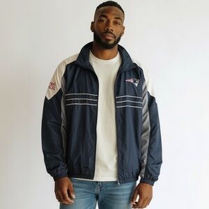 NEW ENGLAND PATRIOTS Team Gear Reebok Men's Size Large Full Zip Up Wind Breaker